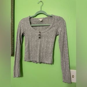 Aeropostale XS gray long sleeve ribbed shirt with buttons